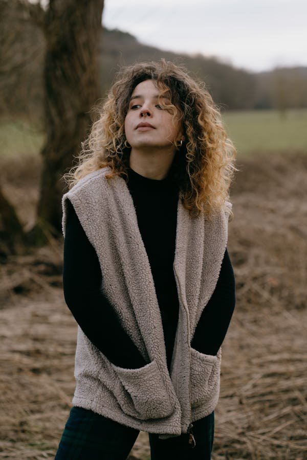 Polaire sans manche personnalisée avec broderie : alliez confort et style